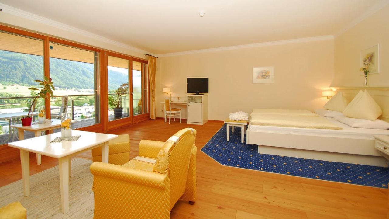 Hotel Olympia Brunico Kültér fotó